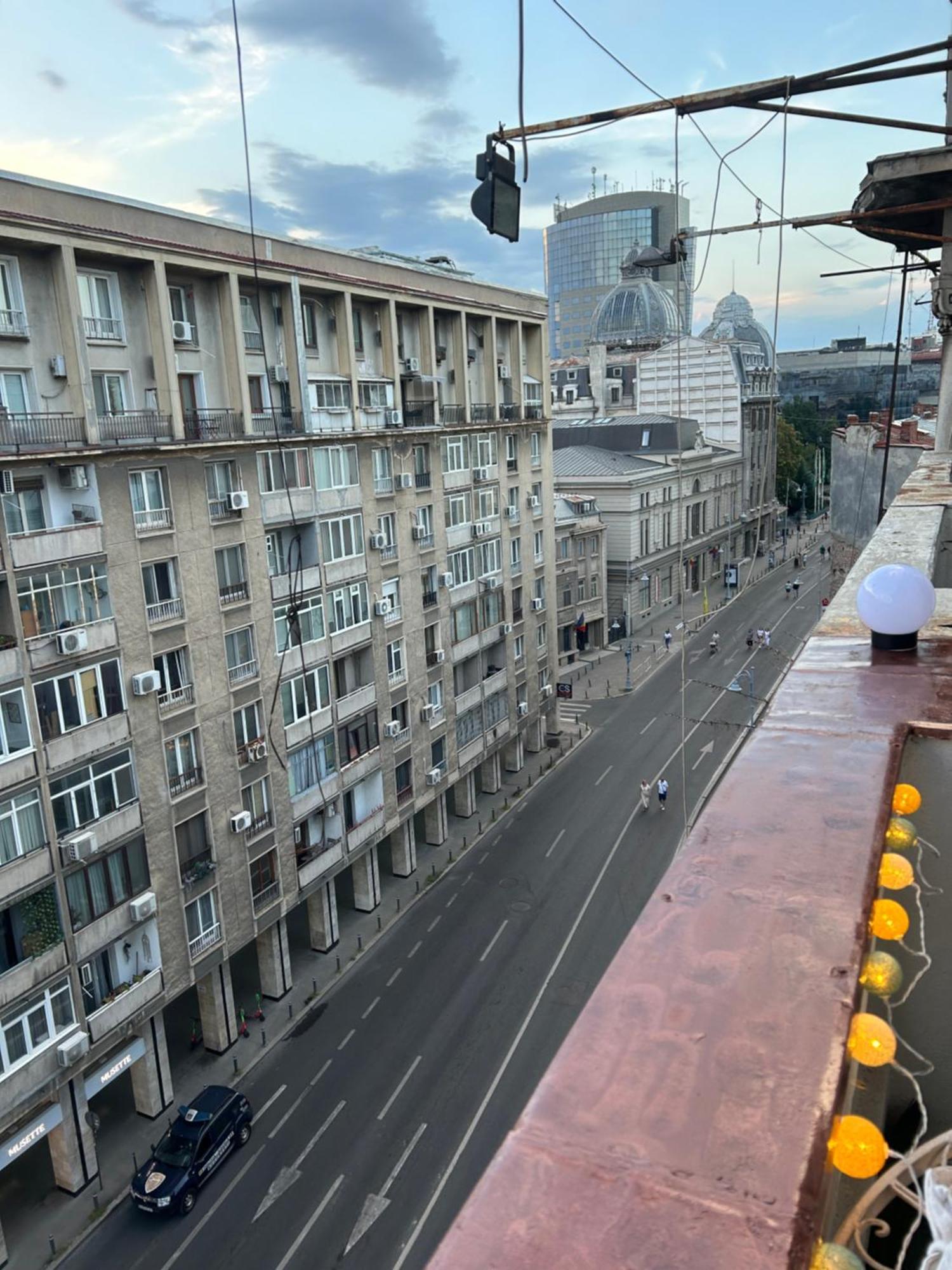 Ferienwohnung Panoramic Terace Victory Boutique Bukarest Exterior foto